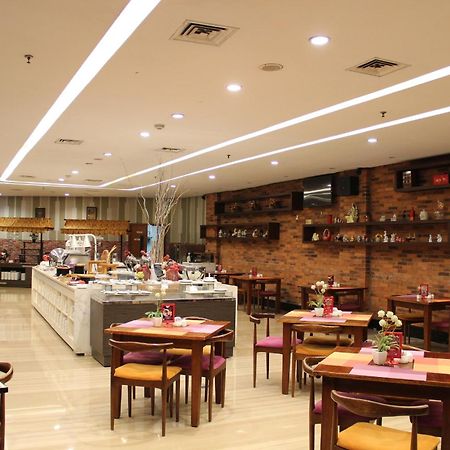 Hariston Hotel & Suites, Pluit - Jacarta Exterior foto