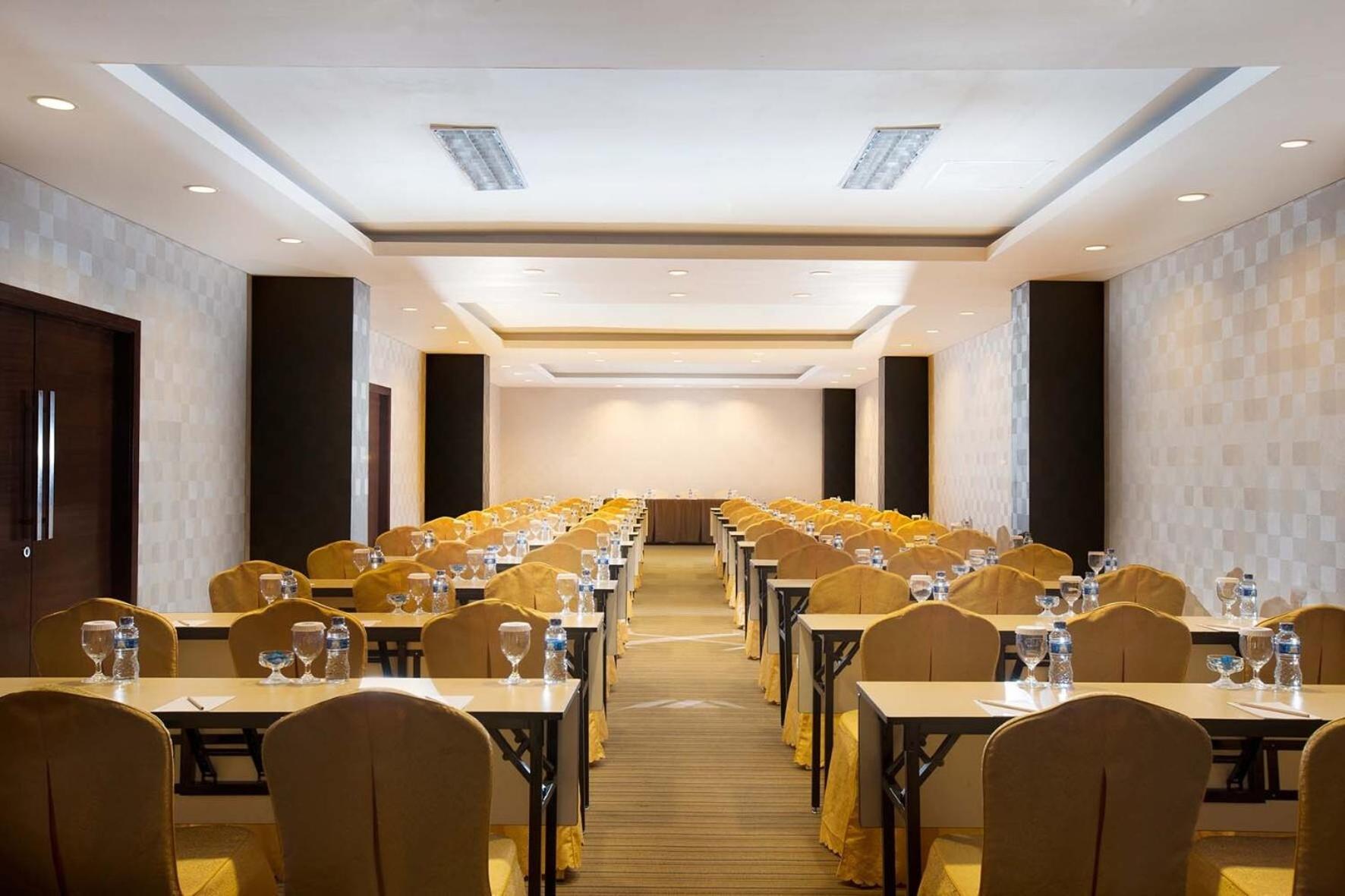 Hariston Hotel & Suites, Pluit - Jacarta Exterior foto