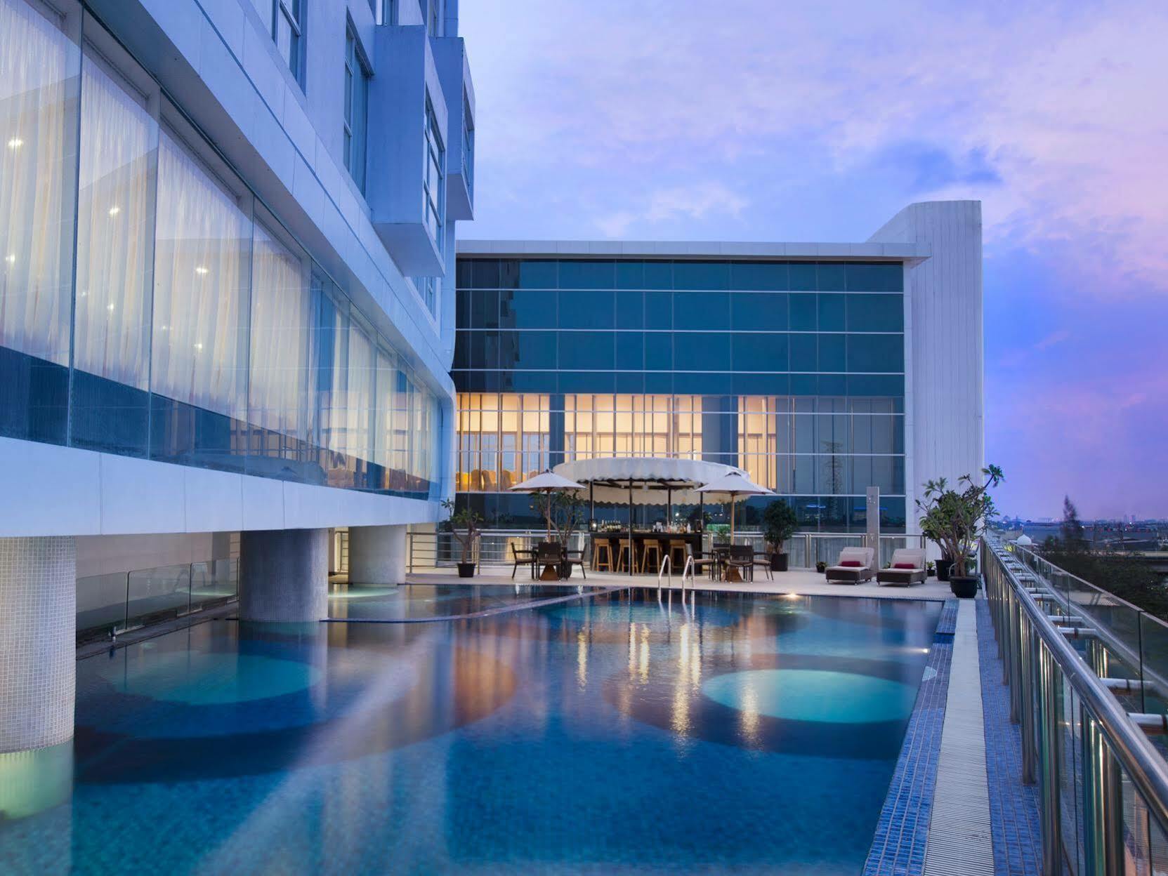 Hariston Hotel & Suites, Pluit - Jacarta Exterior foto